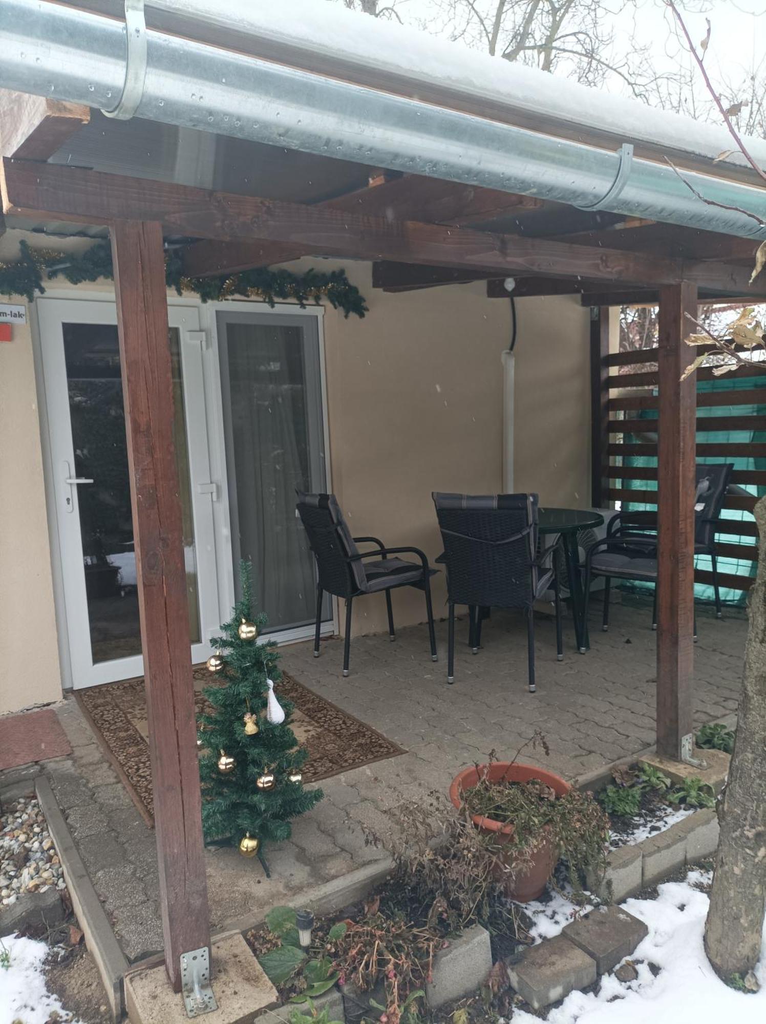 Csilla Apartman Balogunyom Kültér fotó
